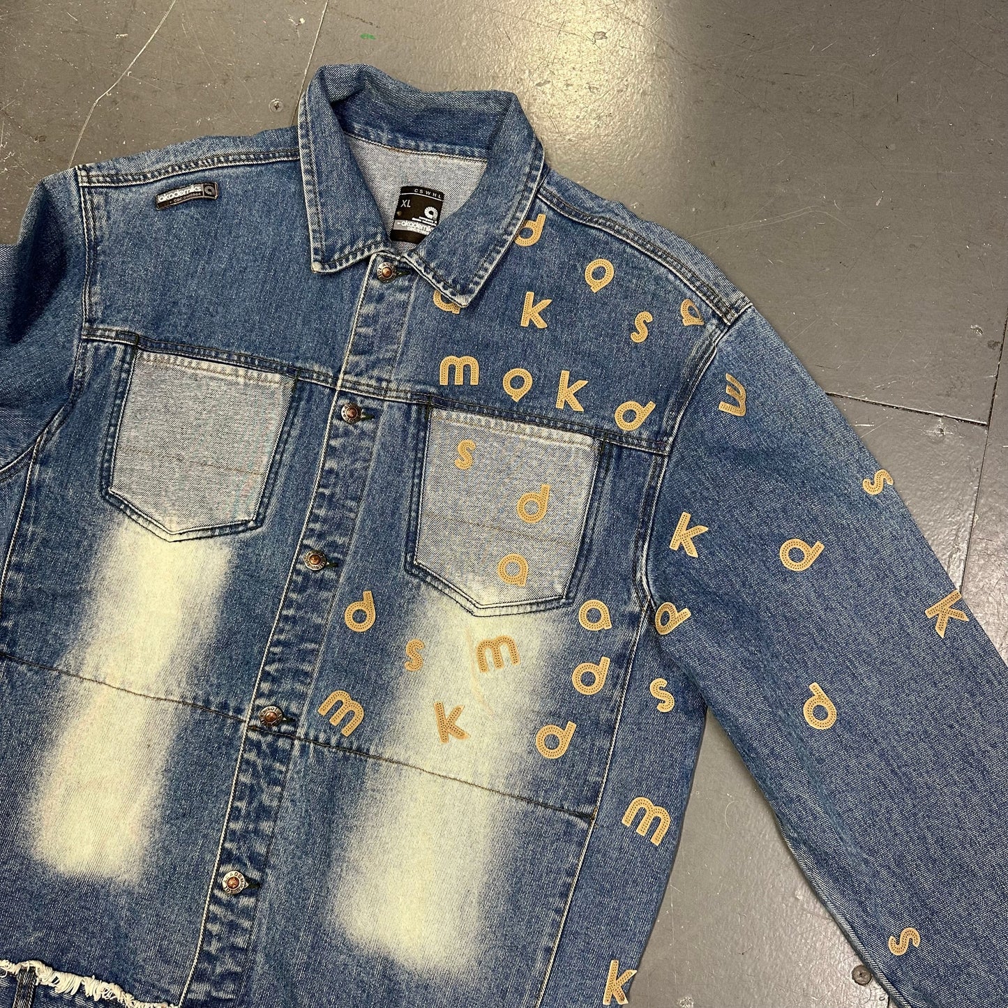 Akademiks Denim Jacket In Blue ( XL )