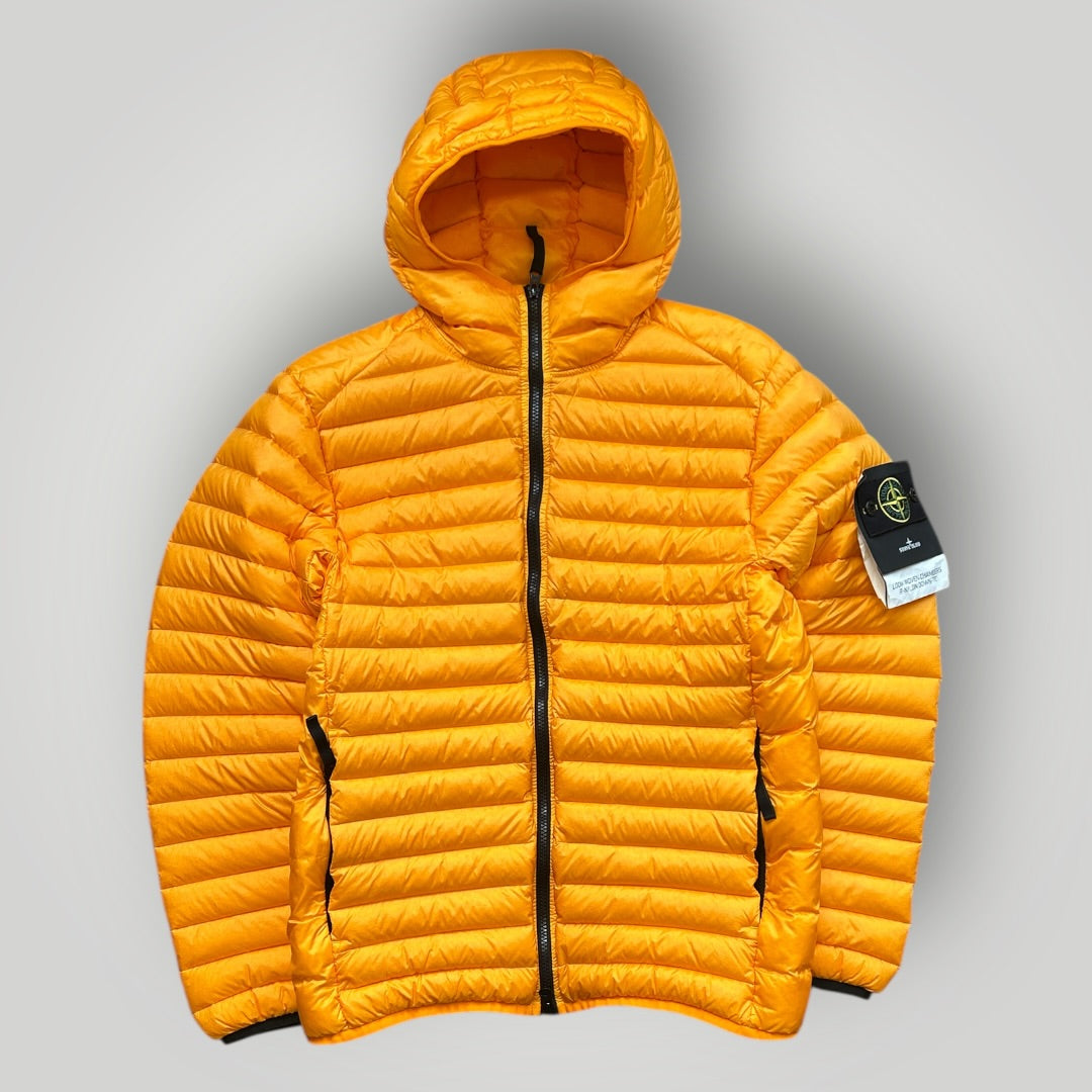 Stone Island Loom Woven Chambers R-Nylon Down TC S BNWT | Default Title, Red
