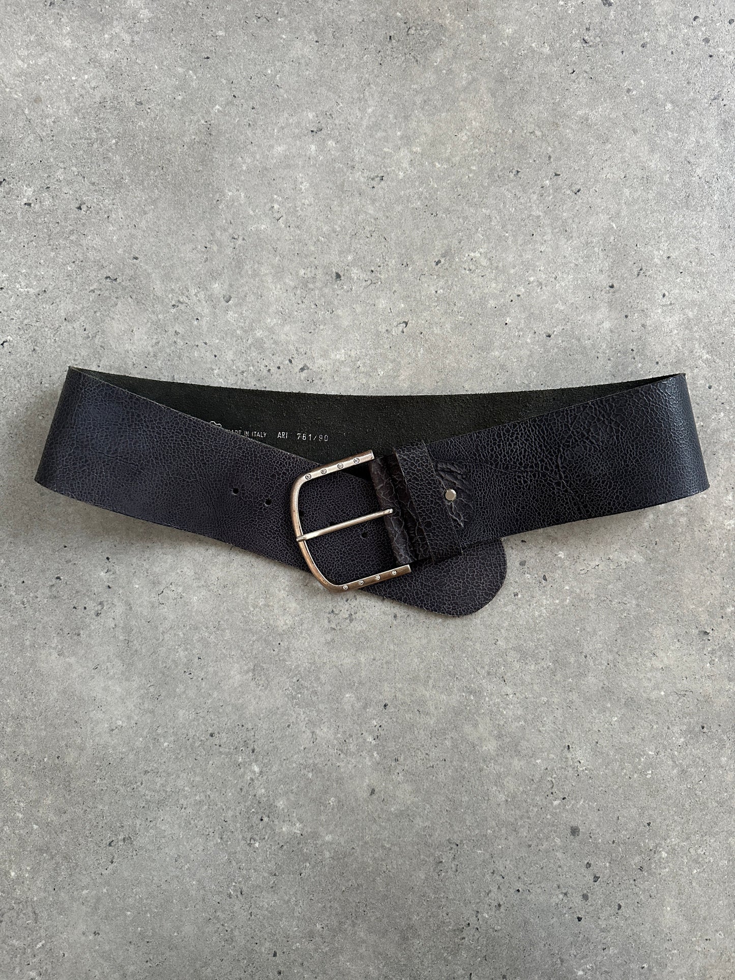 Italian Vintage 1990s Chunky Leather Belt - W33-37