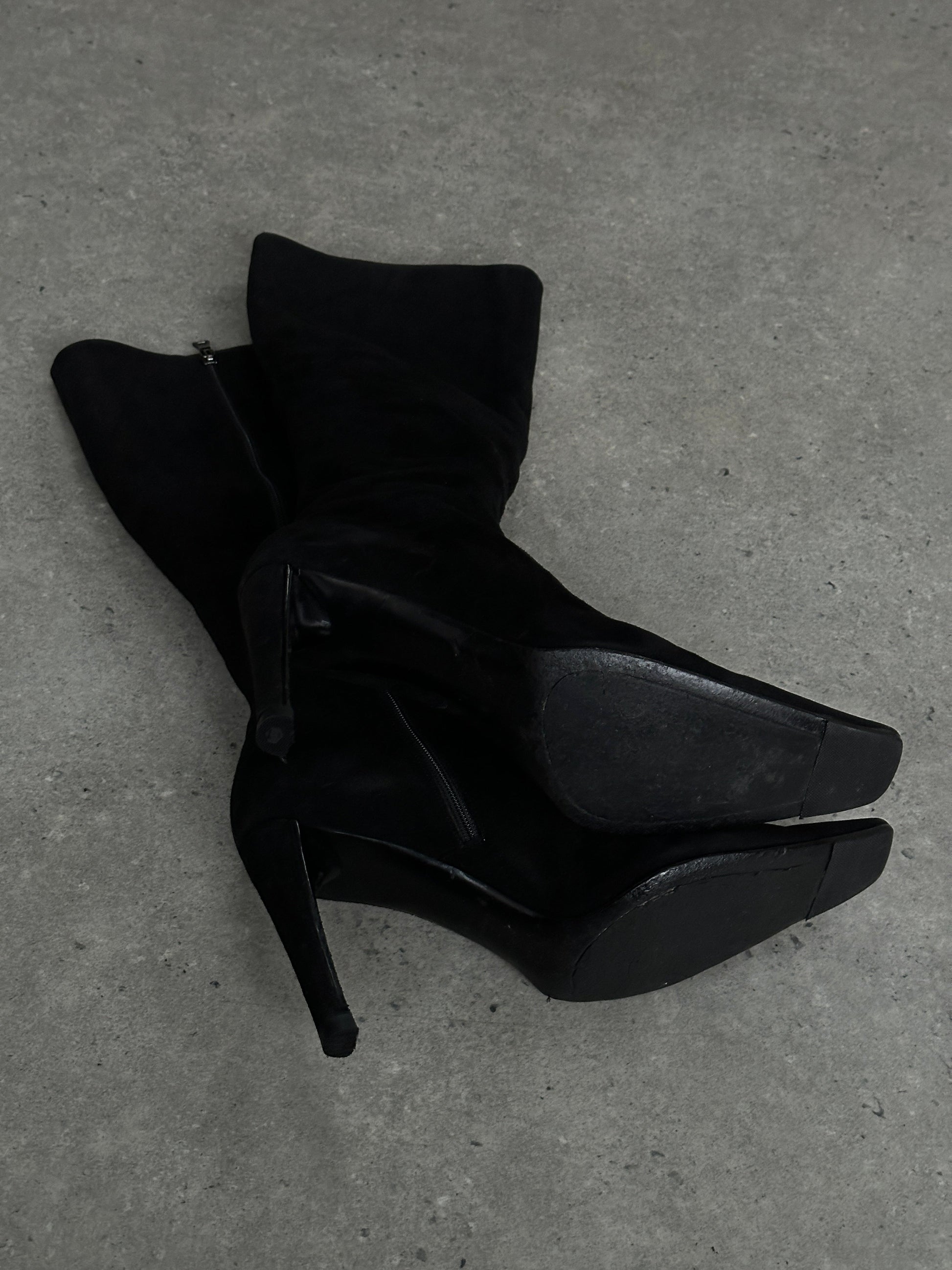 Prada 2000s suede knee boots with square toe and heel, UK 7.5 / EU 40.5, showcasing stylish footwear design.