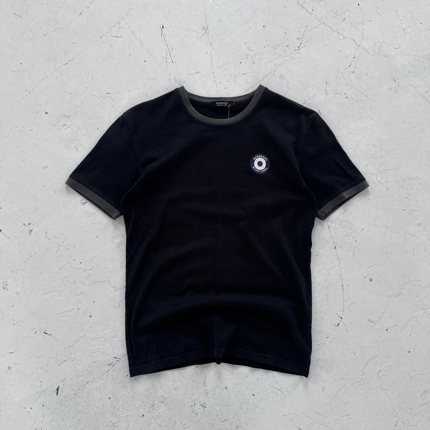 2000s burberry black label flag tee | Black, Black