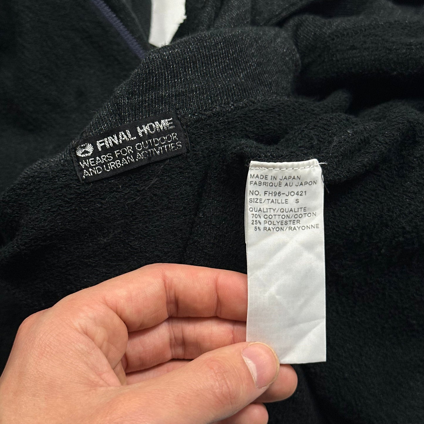 Final Home 00’s 2 in 1 Survival Cardigan Hoodie - S/M