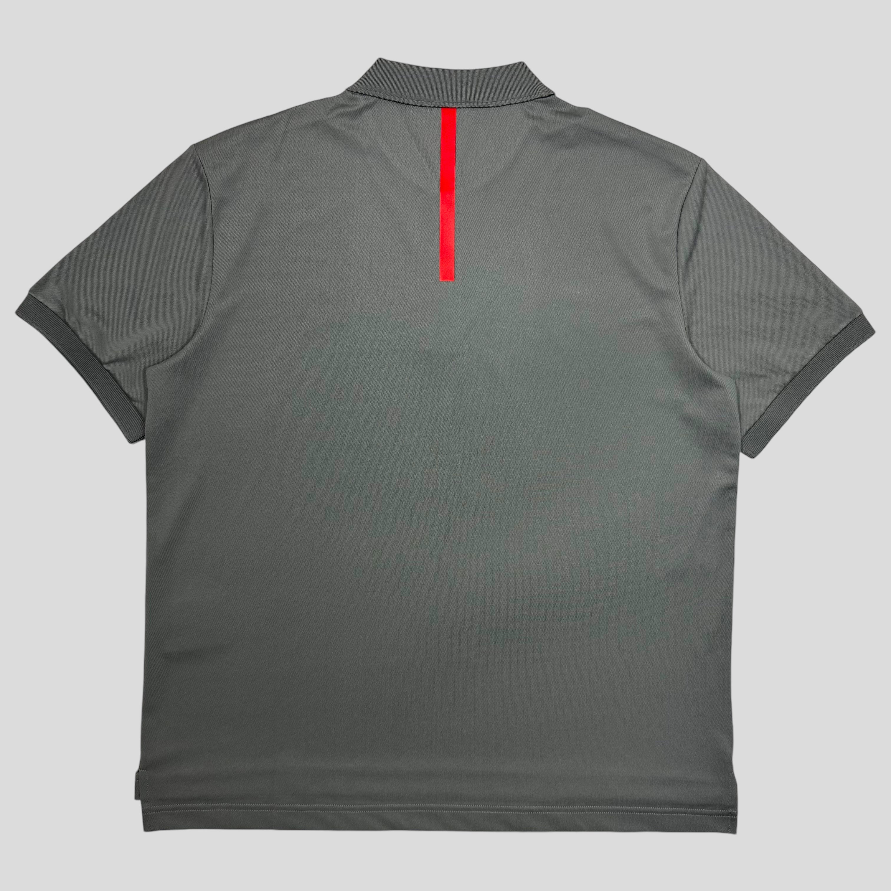 トップス 03ss Prada luna rossa gray Polo shirts Prada Luna Rossa Grey Polo - Womens Sizing – Victoria Vintage