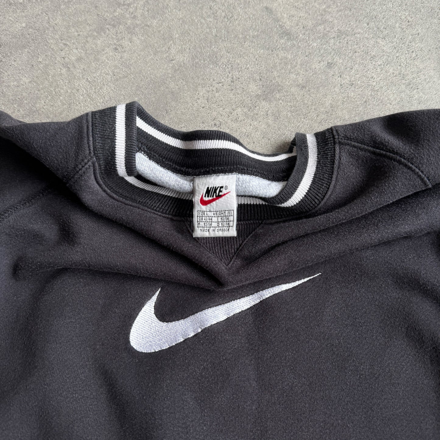 Nike 1990s heavyweight embroidered sweatshirt (L)