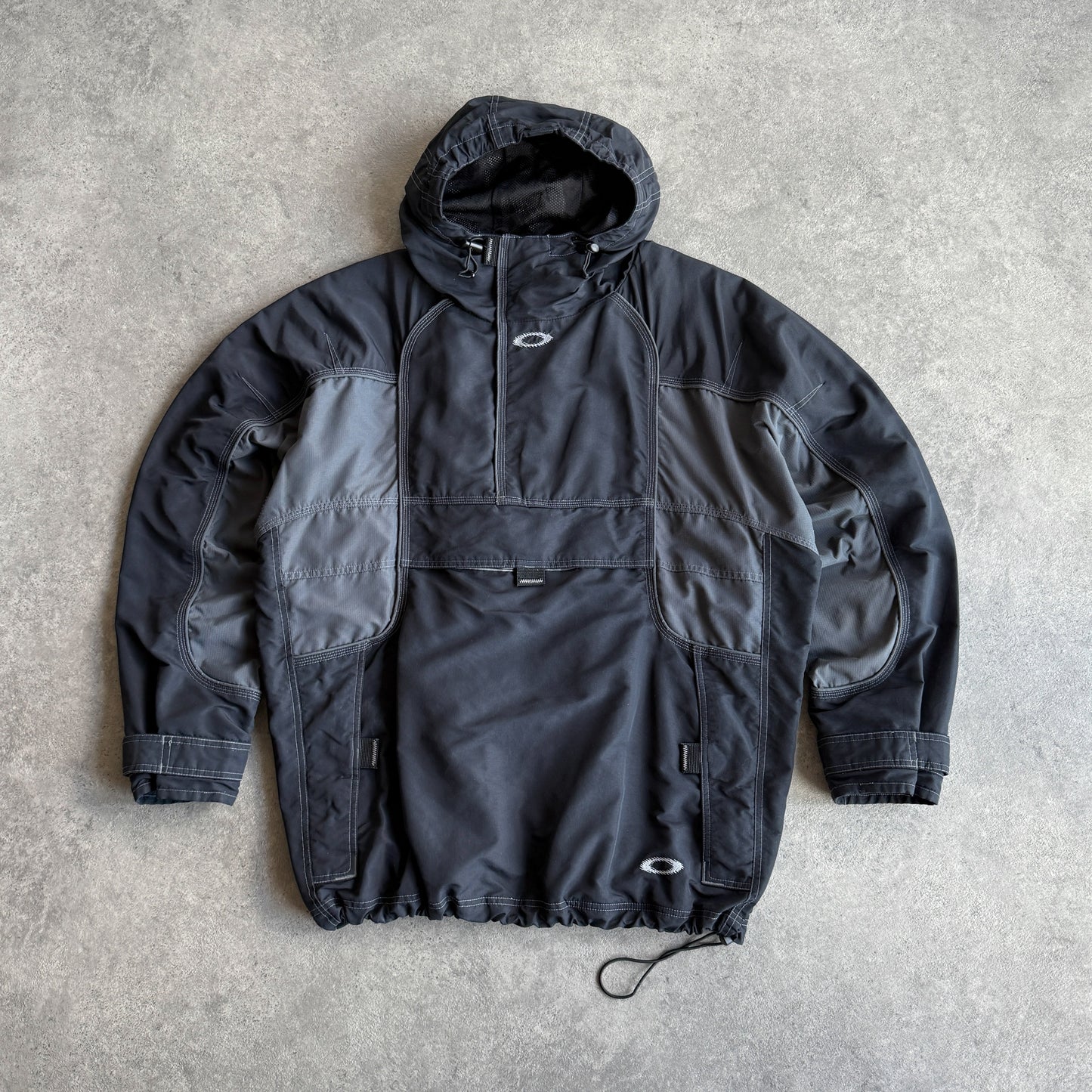 Oakley Software RARE 2000s 1/2 zip waterproof technical pullover jacket (M)