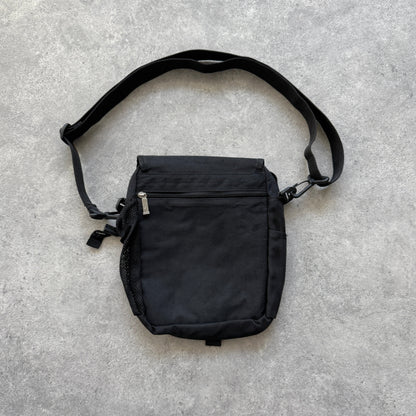 Nike 1990s cross body technical utility bag (11”x9”)