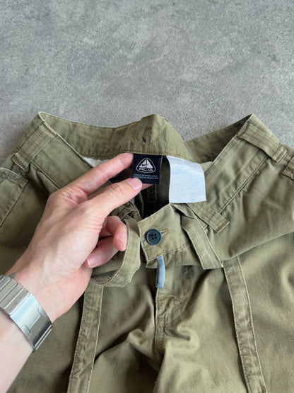 nike acg 2000s technical ripstop cargo trousers (s)