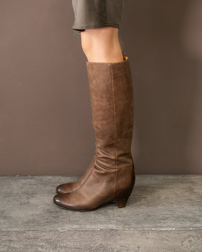 MARGIELA KNEE HIGH BOOTS (EU 38)