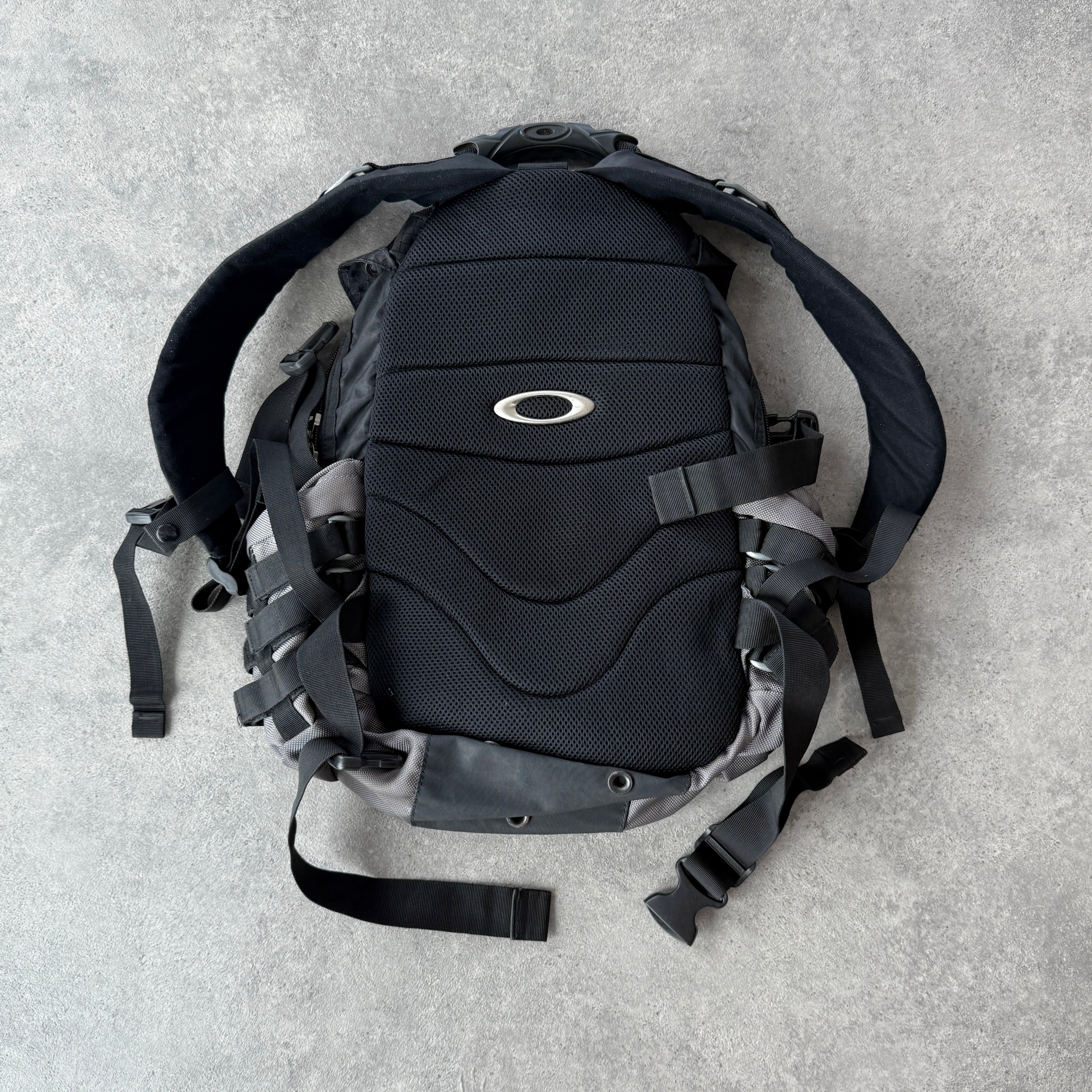 バッグ archive 90s00s oakley software icon bag バッグ archive 90s00s oakley software icon bag Oakley Icon