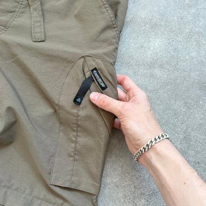 Nike ACG 2000s convertible technical cargo trousers (M)