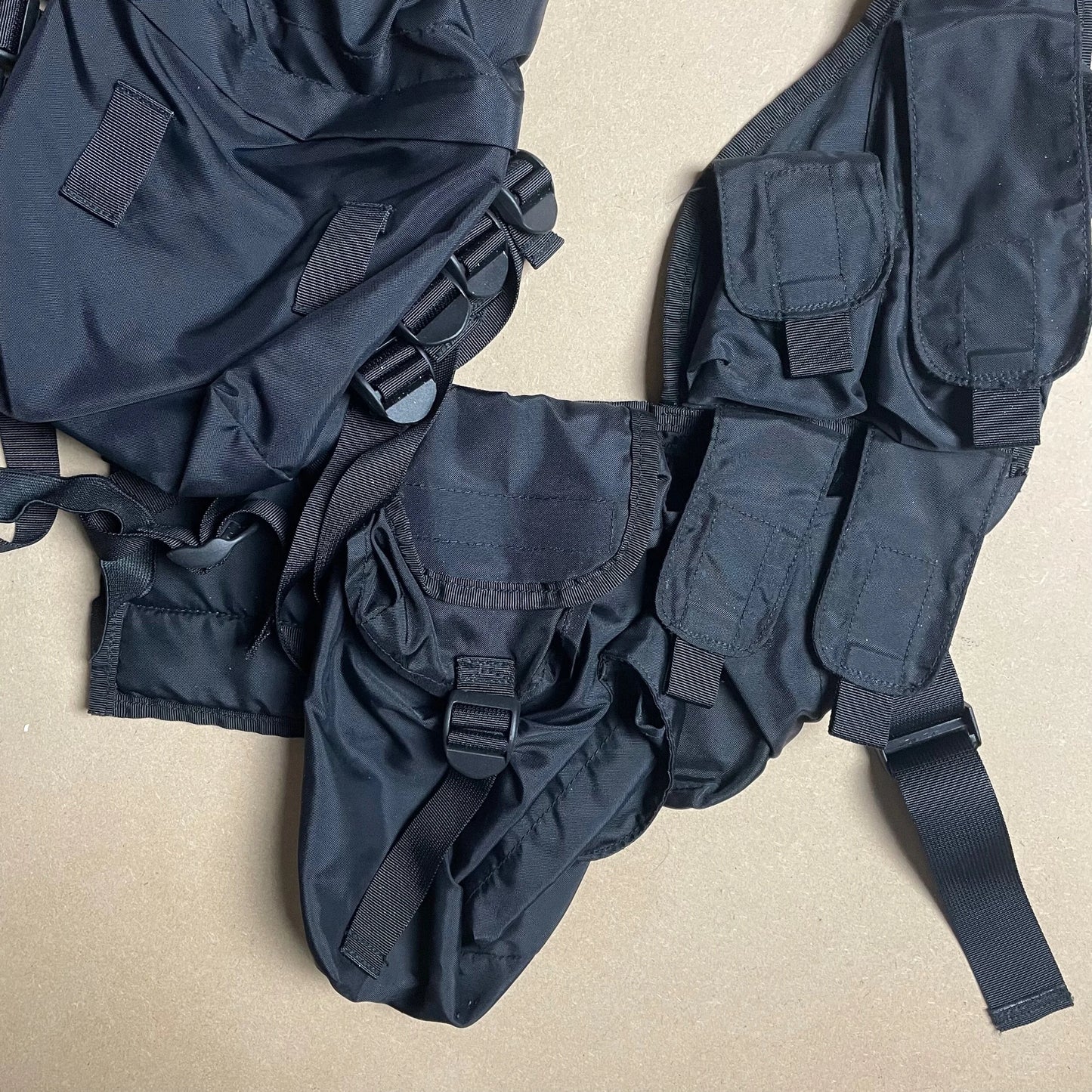 A/W 2000 Urban Protection Harness Attachment Tactical Vest