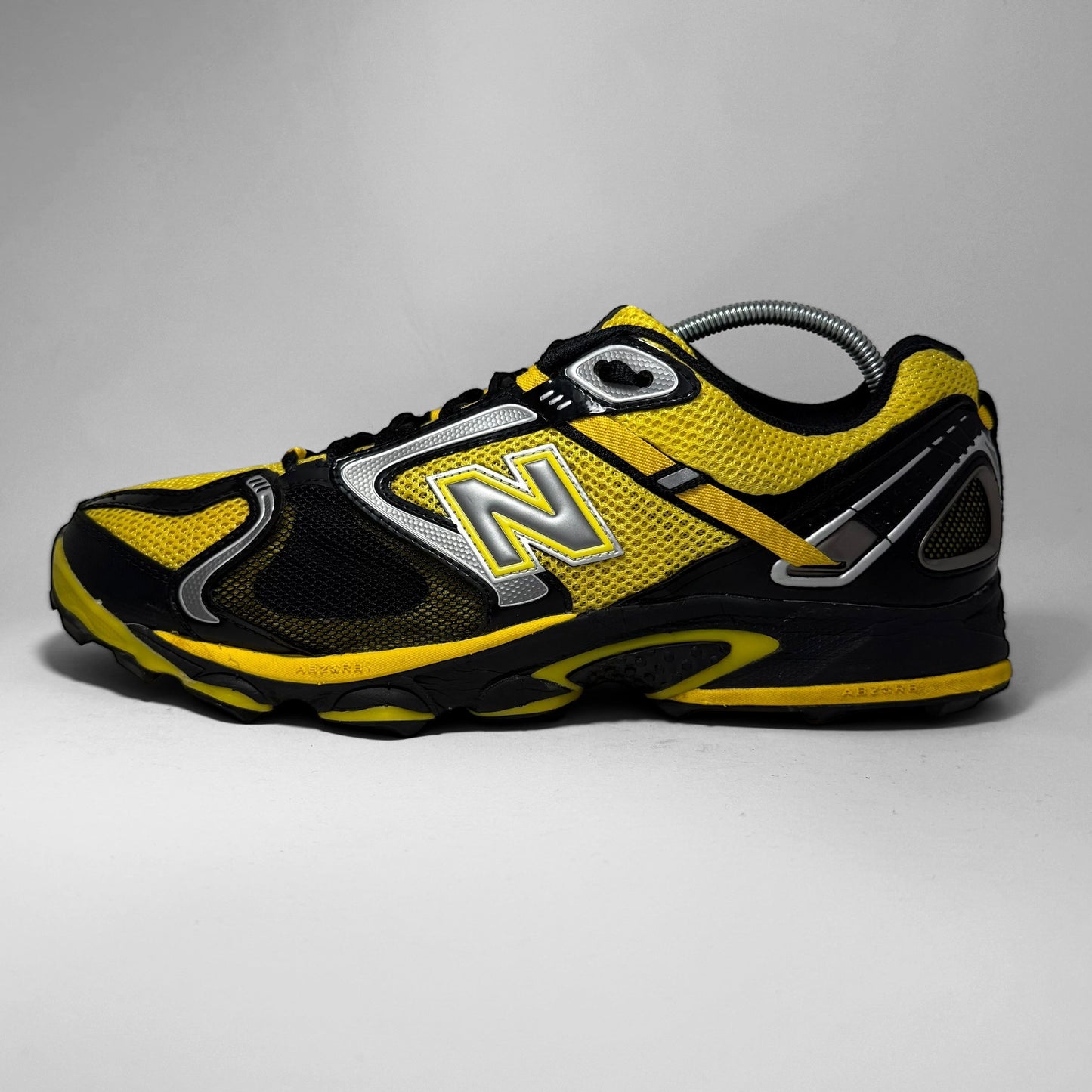 New Balance 875 Trail (2009)