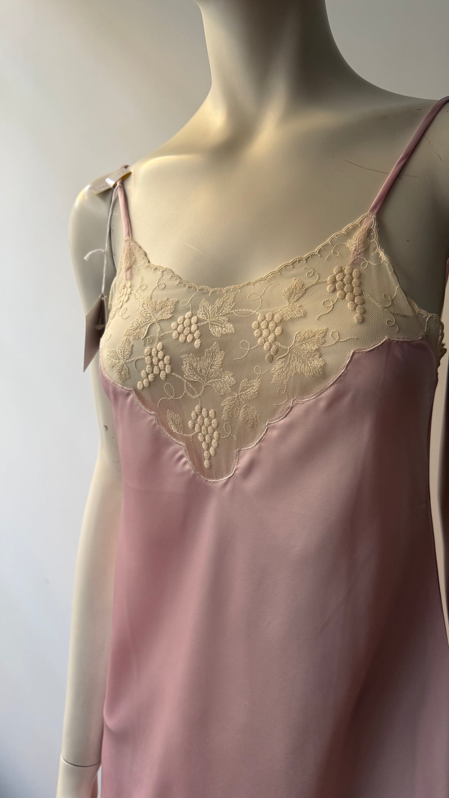 https://cdn.shopify.com/s/files/1/0620/3408/4027/files/FD92C7B8-6291-4A2C-A095-C5B8D4DBF2E6.jpg?v=1778328736