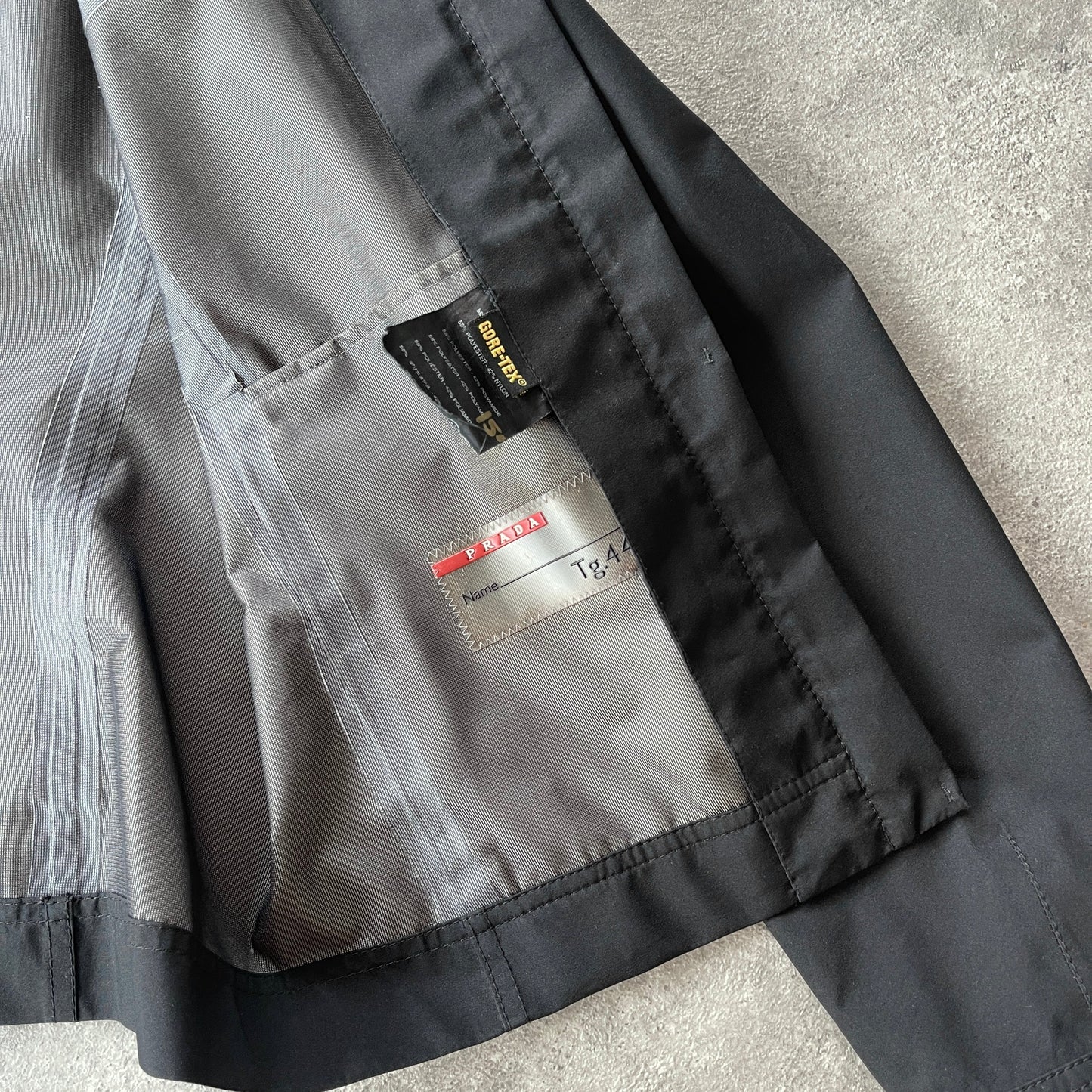 Prada Sport RARE 2000s Goretex technical jacket (S)