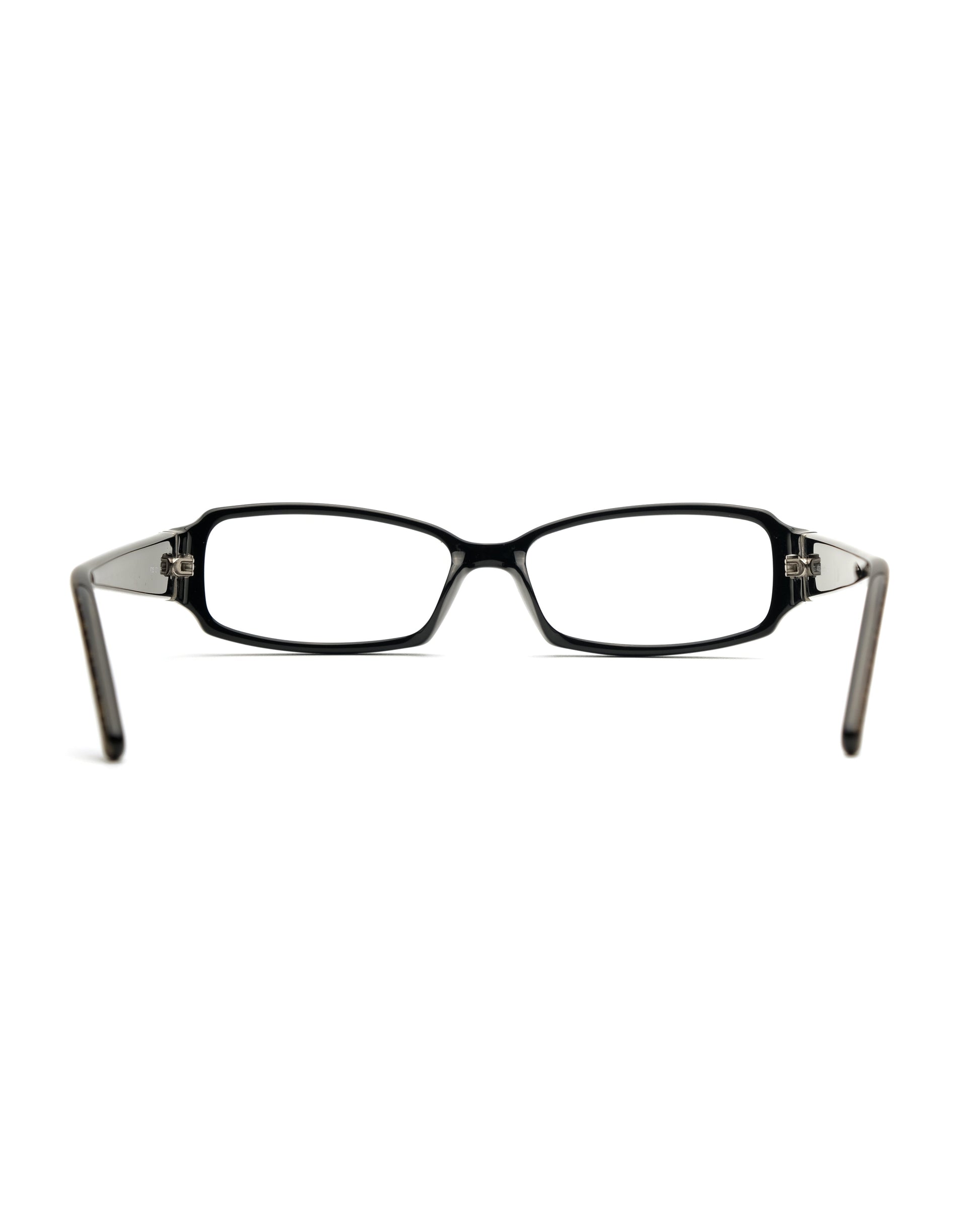 https://cdn.shopify.com/s/files/1/0818/5459/5398/files/Fendi4_23d256a4-46a3-4027-96bc-74b92fae0bf2.jpg?v=1774971933