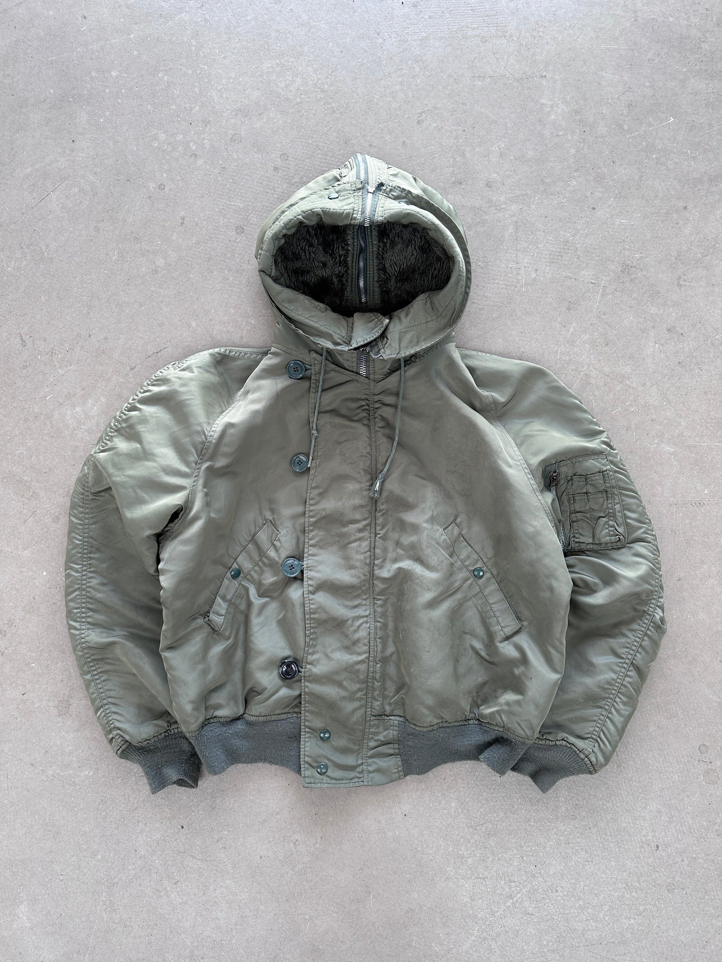 1990’s Alpha Industries Hooded Bomber - L | Large, Red