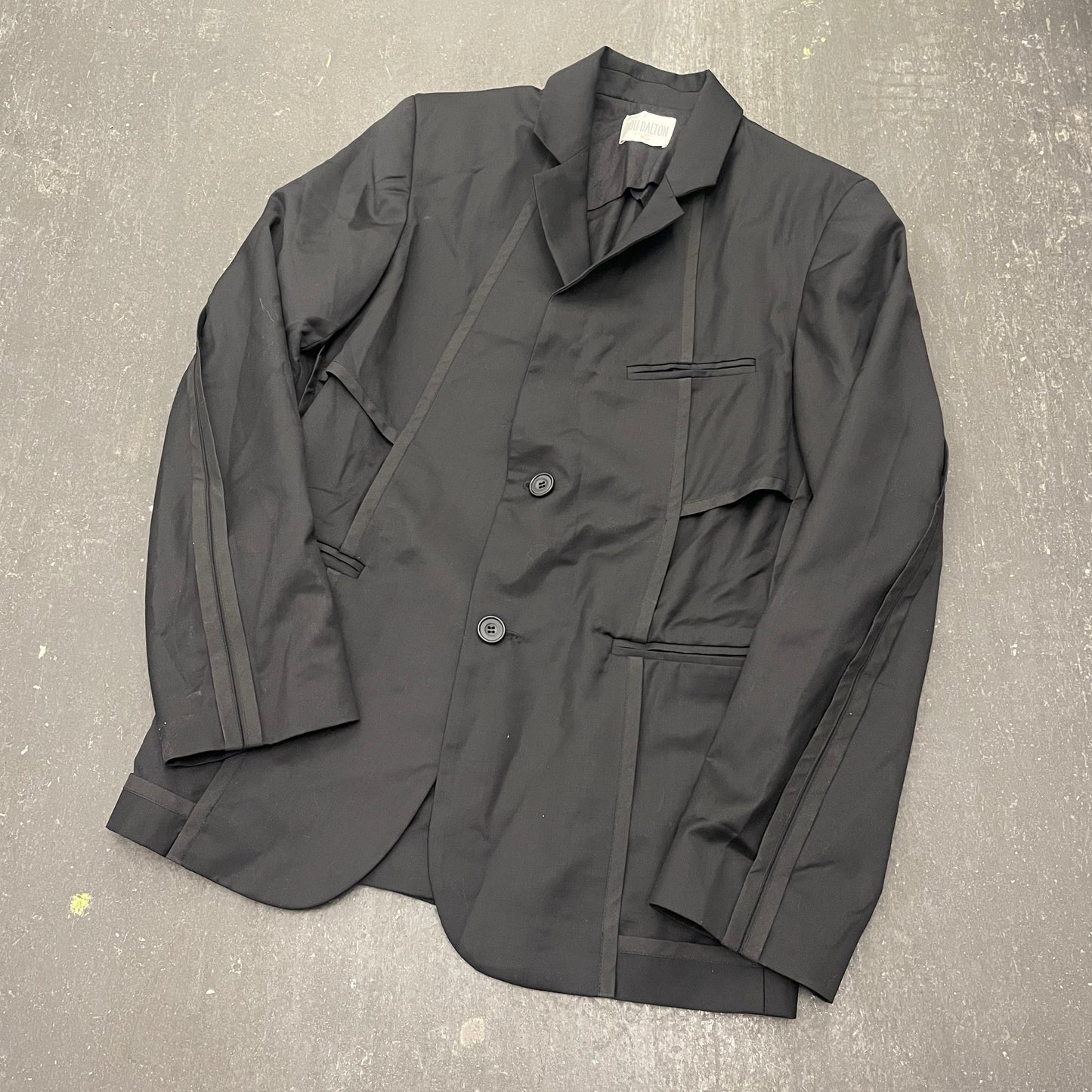https://cdn.shopify.com/s/files/1/0909/3598/4473/files/FullSizeRender_5d6783fa-2137-45fa-b52b-0309a2a0d88c.heic?v=1736970480