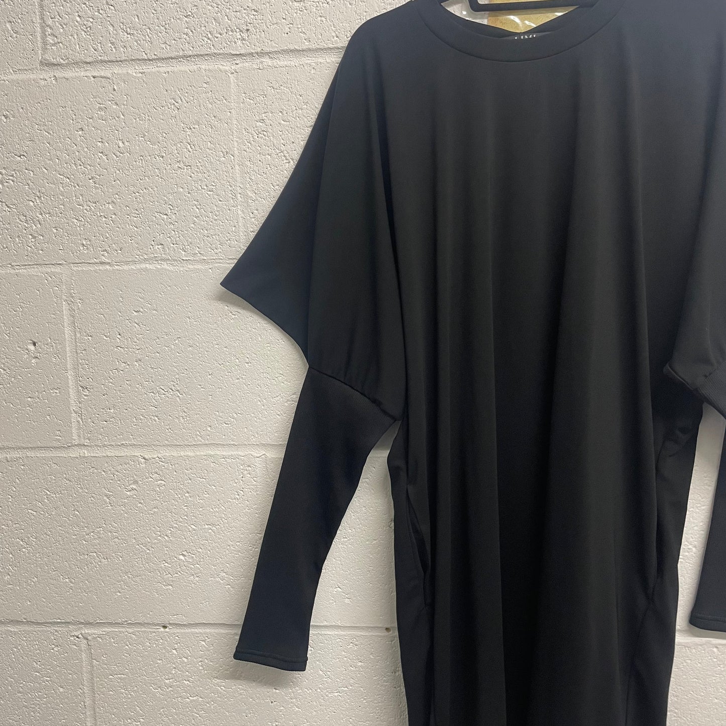 https://cdn.shopify.com/s/files/1/0909/3598/4473/files/FullSizeRender_b727bfa7-3573-4ec6-a655-7c4754fa9387.heic?v=1736156201