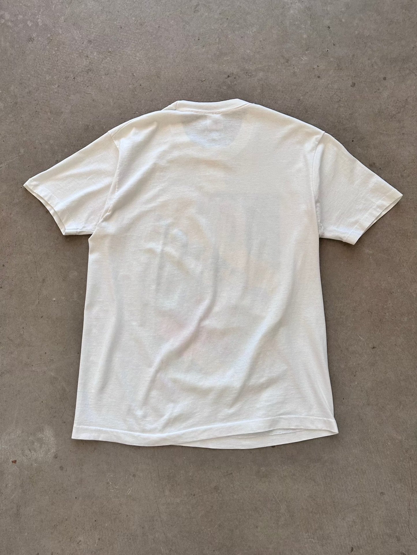 1980's F1 Lotus Nakajima Piquet T-Shirt - L | Large, Red