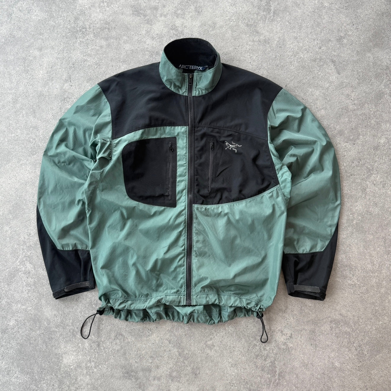 Arc’teryx 2001 technical windstopper shell jacket (M)