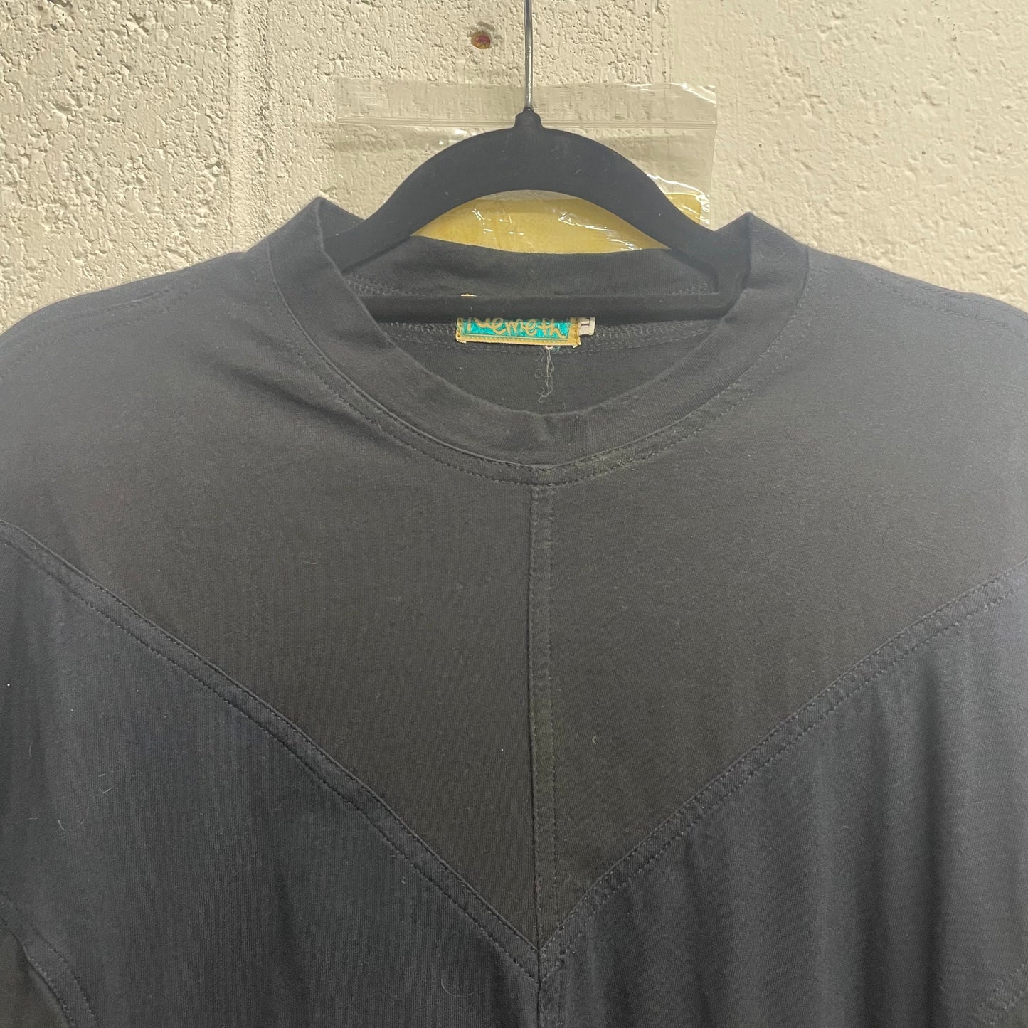 https://cdn.shopify.com/s/files/1/0909/3598/4473/files/FullSizeRender_be84905a-ab0c-464f-a930-d6a57c25a02a.heic?v=1736165135