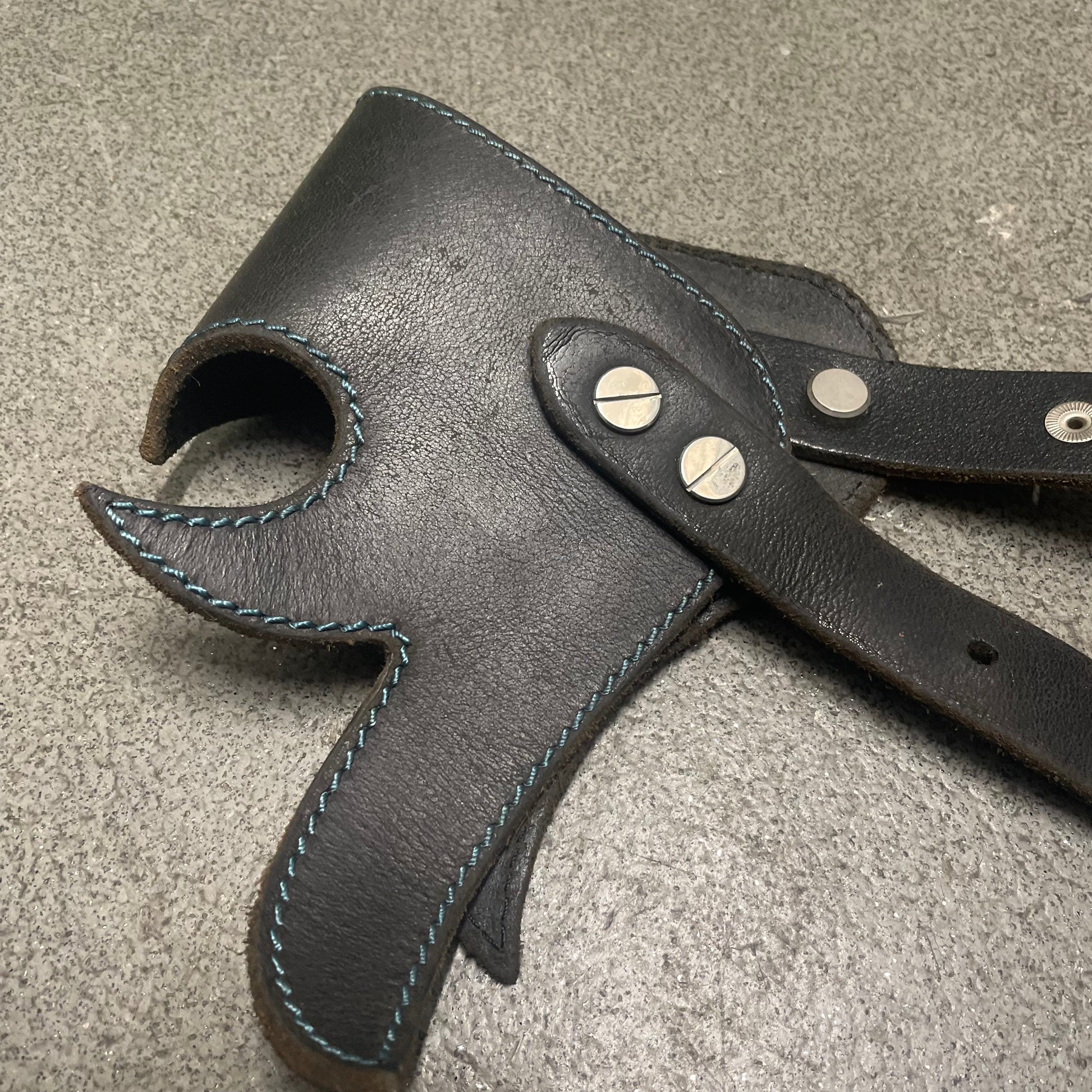 https://cdn.shopify.com/s/files/1/0909/3598/4473/files/FullSizeRender_9d70d273-1e45-4b46-98d0-1b3619a12ce7.heic?v=1736187589