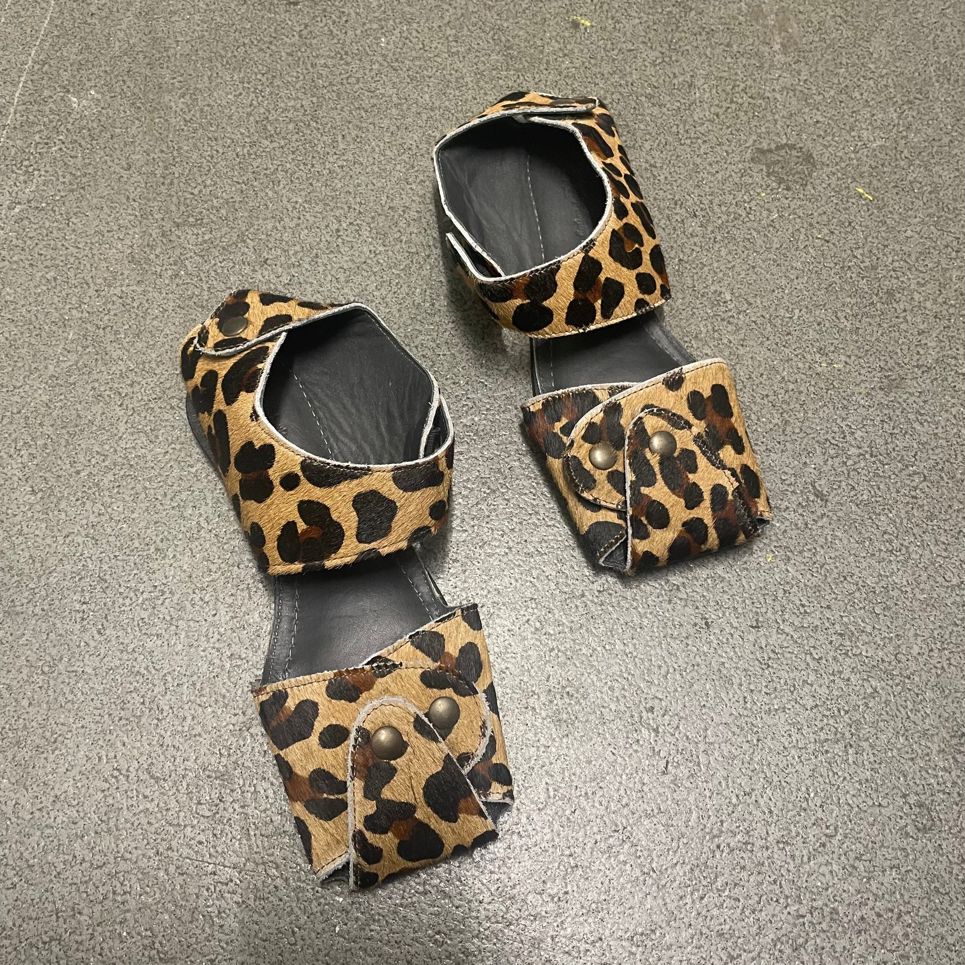 https://cdn.shopify.com/s/files/1/0909/3598/4473/files/FullSizeRender_461f4750-3dcf-4444-9825-8041b83c0720.heic?v=1736194241