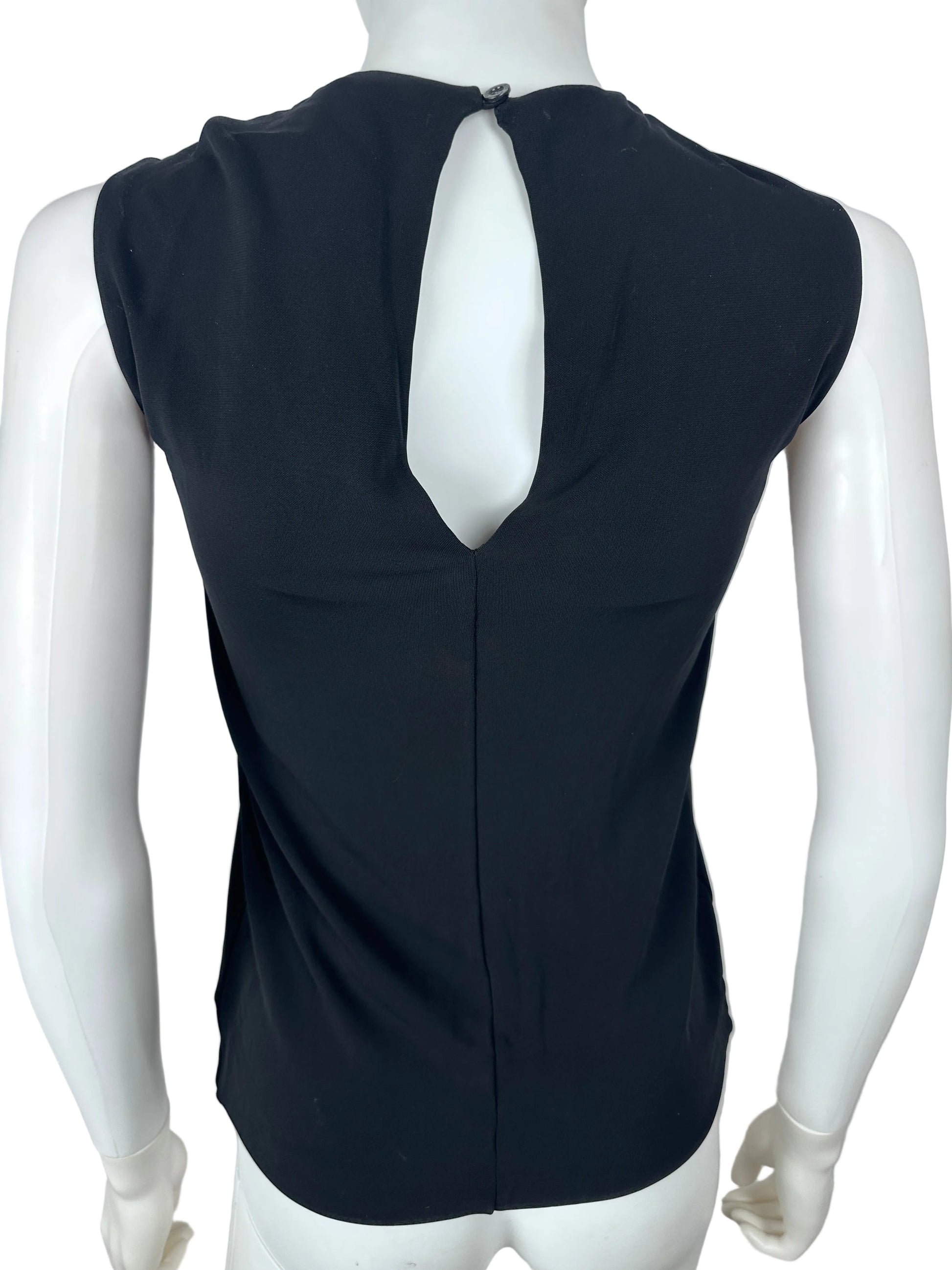 https://cdn.shopify.com/s/files/1/0900/2729/5066/files/GUCCI_MID-2000S_DRAPED_LEATHER_DETAIL_TOP_back.jpg?v=1779126121