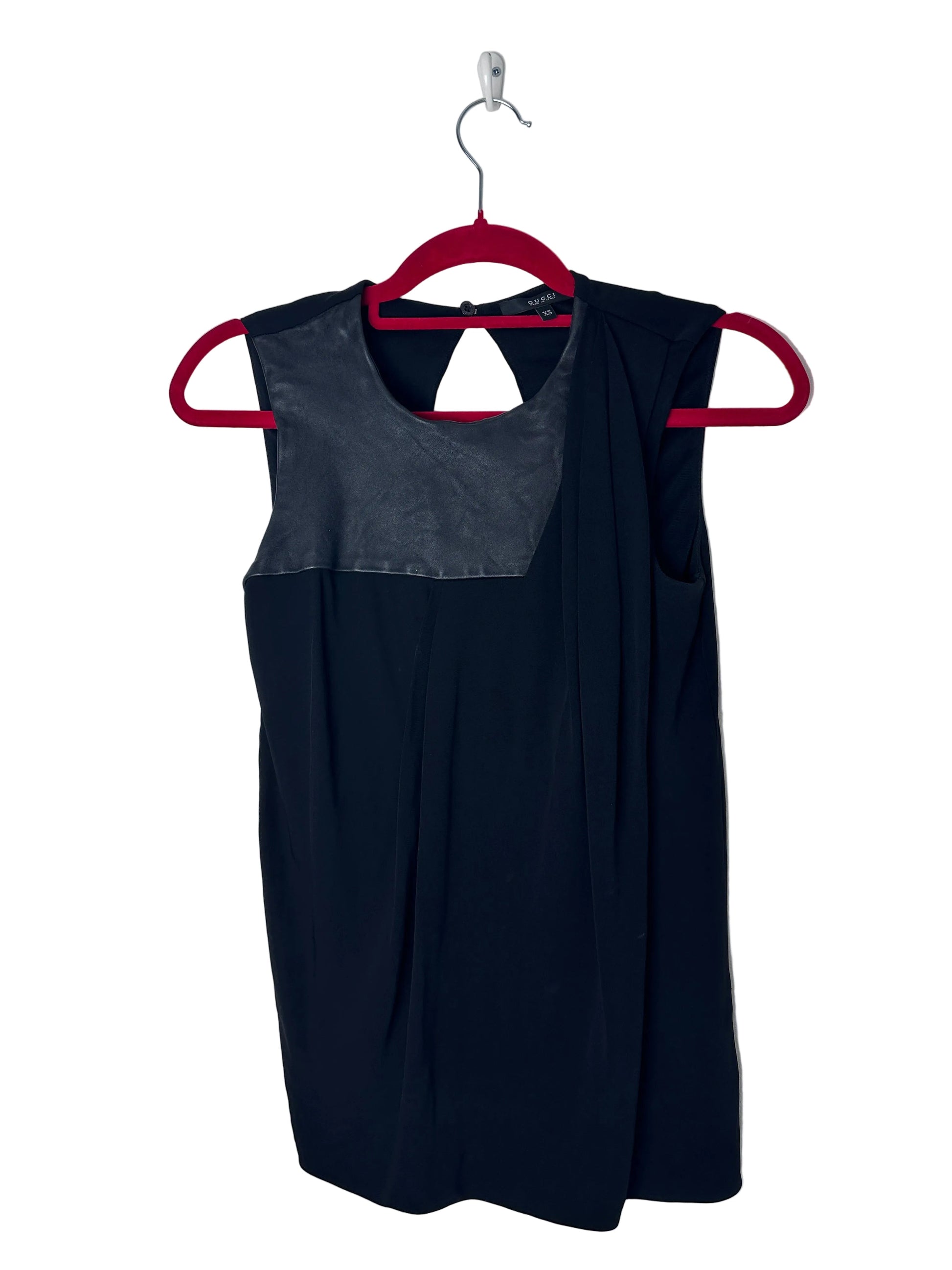 https://cdn.shopify.com/s/files/1/0900/2729/5066/files/GUCCI_MID-2000S_DRAPED_LEATHER_DETAIL_TOP_hanger.jpg?v=1779126186