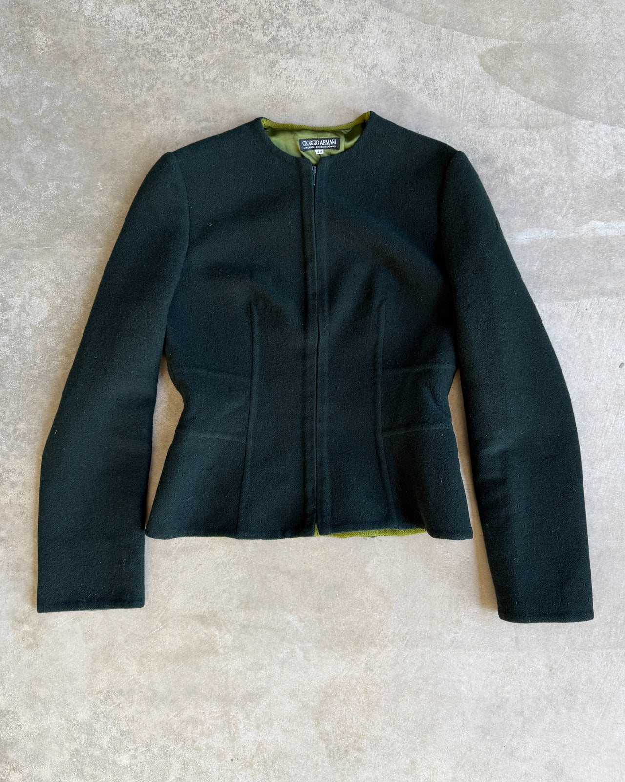 Giorgio Armani Forest Green Wool Jacket – XS/S-on a concrete background