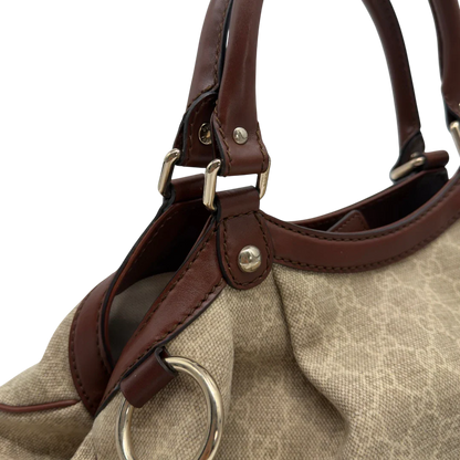 https://cdn.shopify.com/s/files/1/0564/9376/8855/files/GucciShopperSukeymonogrambeige7634.webp?v=1779408182