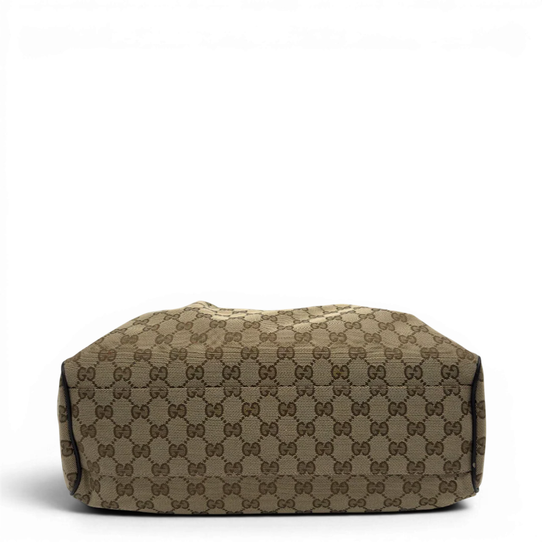 https://cdn.shopify.com/s/files/1/0564/9376/8855/files/GucciShopperSukeymonogrambeige7649.webp?v=1779408085