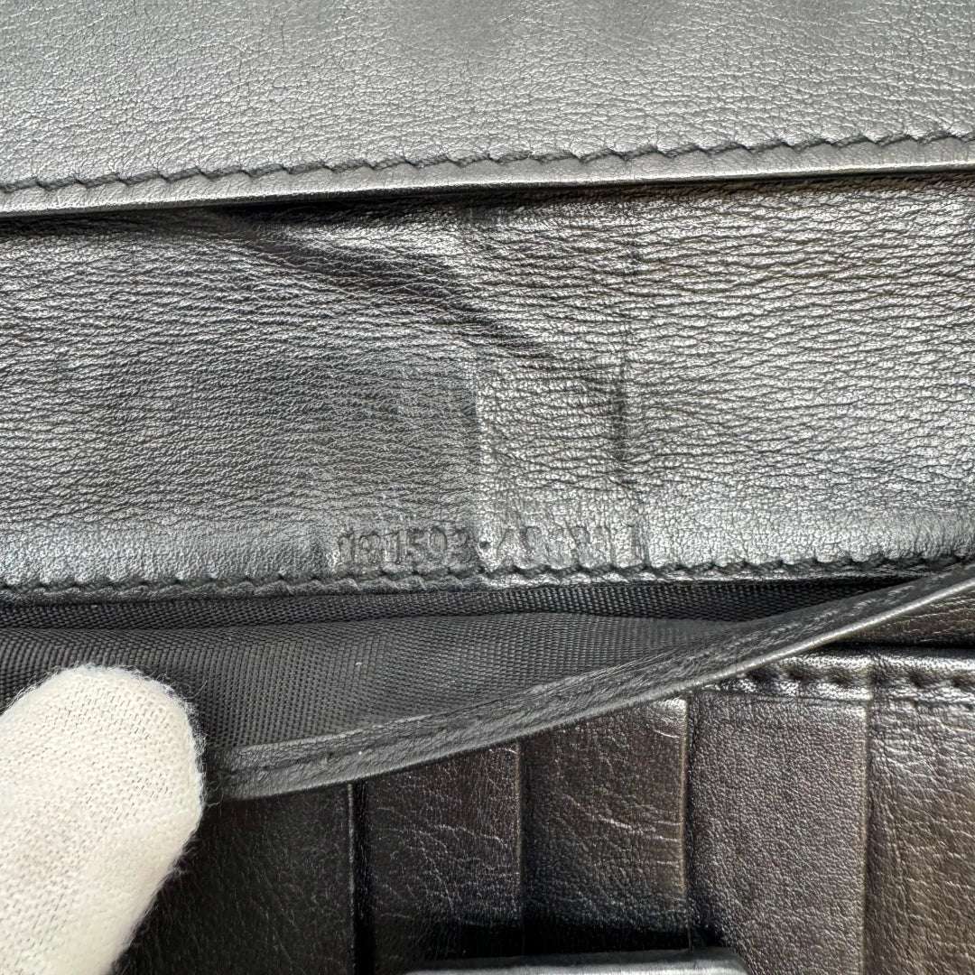 https://cdn.shopify.com/s/files/1/0564/9376/8855/files/Gucci_Geldbeutel_Bifold_monogram_schwarz_12.webp?v=1783512950