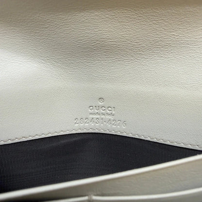 https://cdn.shopify.com/s/files/1/0564/9376/8855/files/Gucci_Geldbeutel_GG_langlich_monogram_beige_12.webp?v=1783513044
