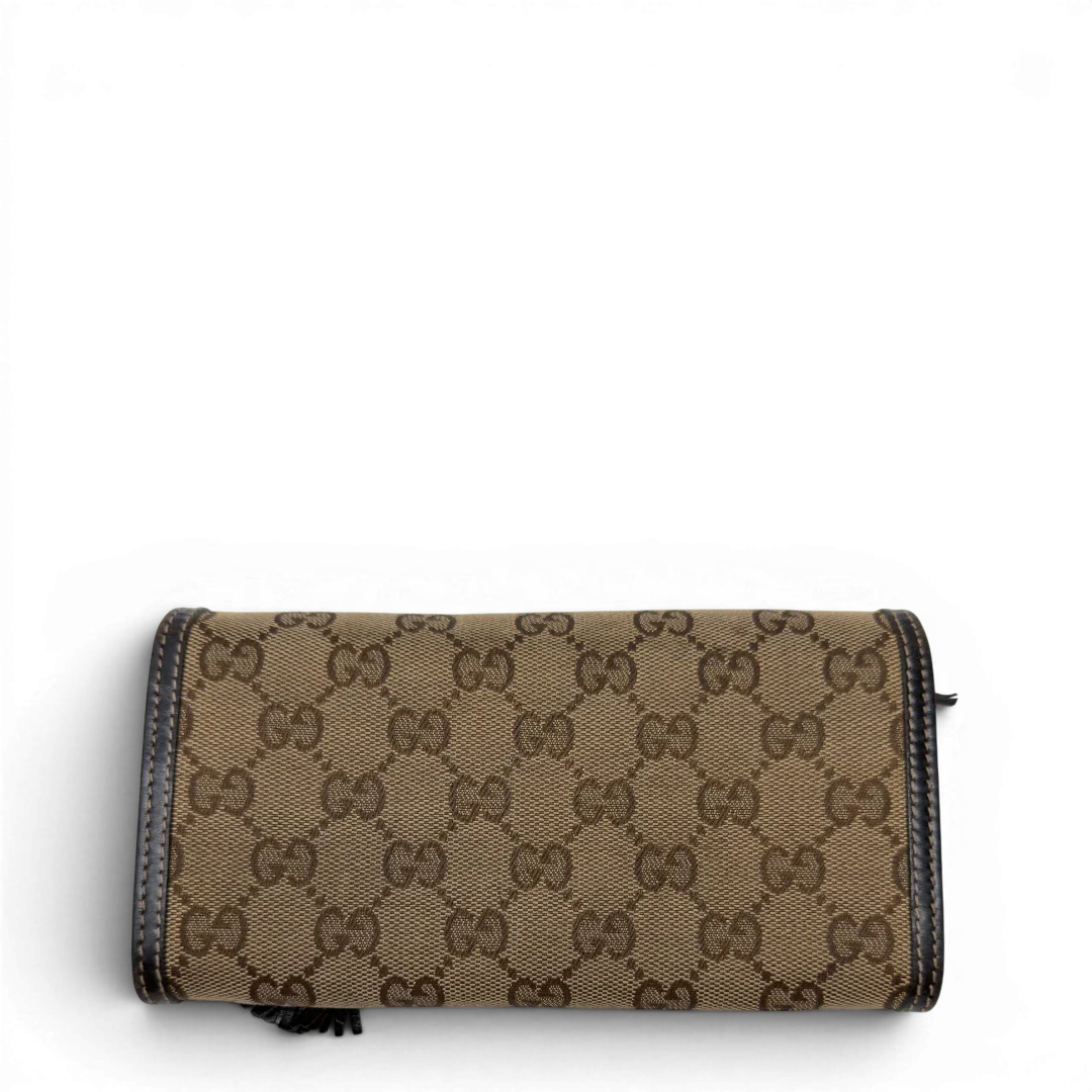 https://cdn.shopify.com/s/files/1/0564/9376/8855/files/Gucci_Geldbeutel_Horsebit_Sherry_Line_monogramm_beige_2.webp?v=1783512807