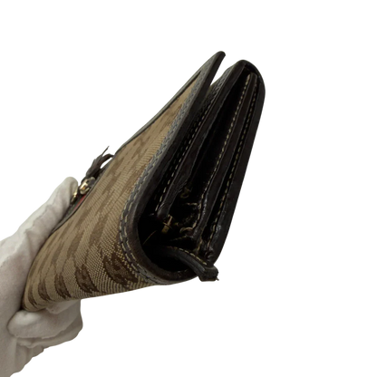 https://cdn.shopify.com/s/files/1/0564/9376/8855/files/Gucci_Geldbeutel_Horsebit_Sherry_Line_monogramm_beige_6.webp?v=1783512806
