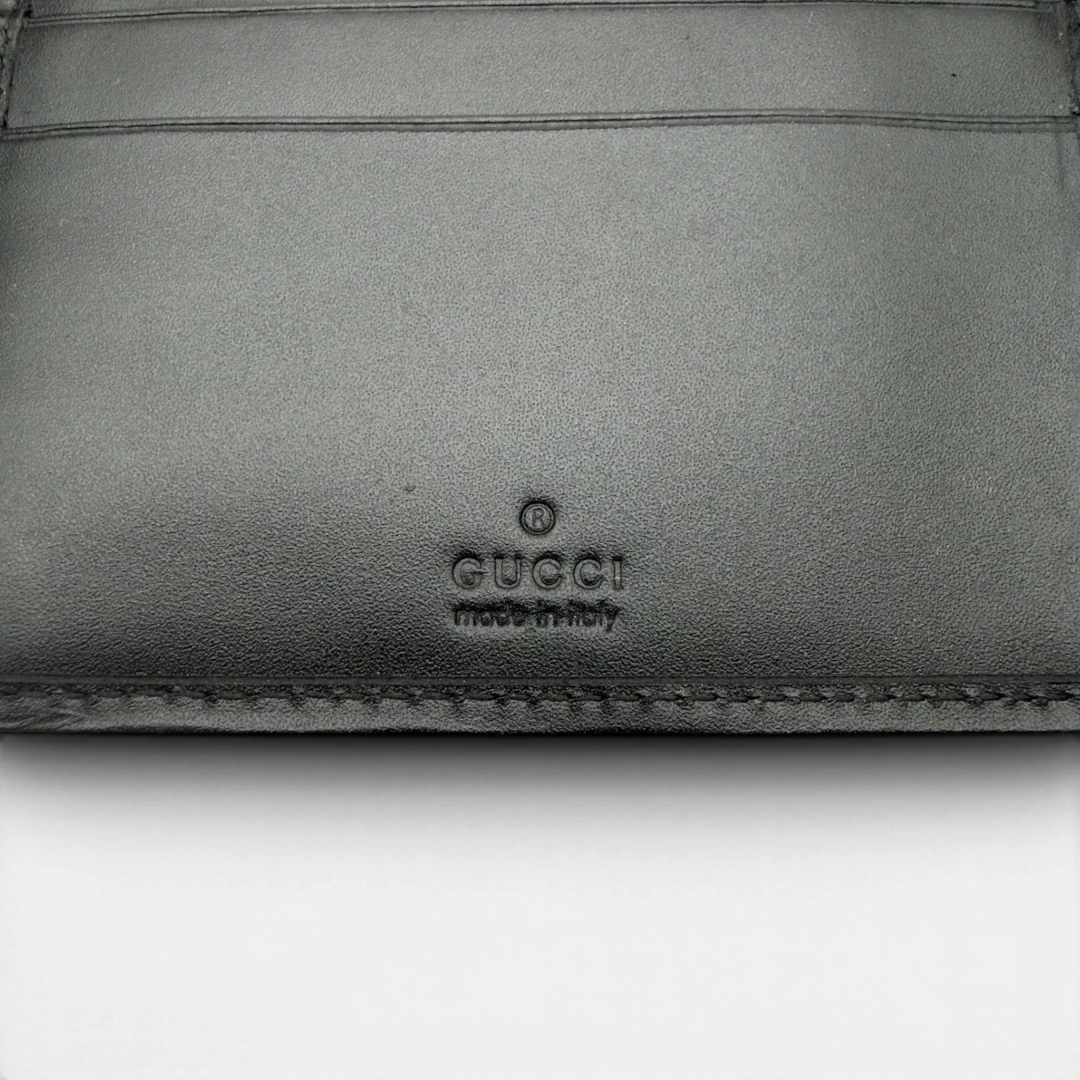 https://cdn.shopify.com/s/files/1/0564/9376/8855/files/Gucci_Geldbeutel_Jackie_monogram_beige_12.webp?v=1782385290
