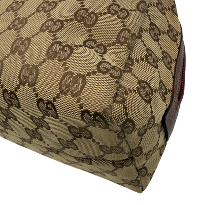 https://cdn.shopify.com/s/files/1/0564/9376/8855/files/Gucci_Handtasche_Balthus_monogram_beige_6.webp?v=1782909552