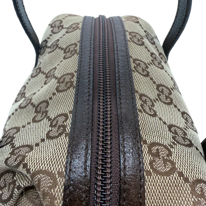https://cdn.shopify.com/s/files/1/0564/9376/8855/files/Gucci_Handtasche_Balthus_monogram_beige_vintage_GG_0182.webp?v=1771409218