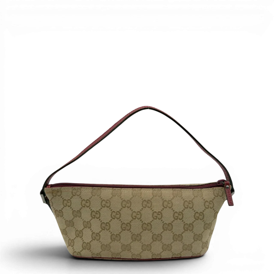 https://cdn.shopify.com/s/files/1/0564/9376/8855/files/Gucci_Handtasche_Boat_Baguette_monogram_beige_2_51fc1917-c9e0-49f7-9ffd-ee23e7622e18.webp?v=1784282634