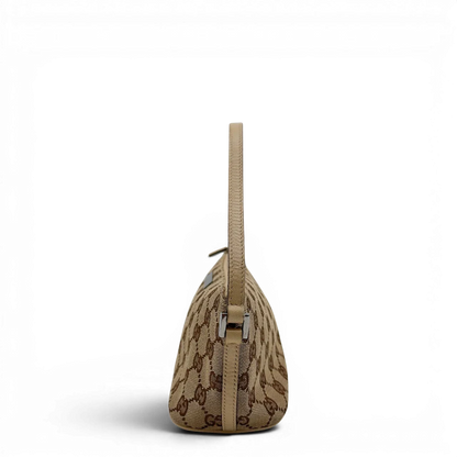 https://cdn.shopify.com/s/files/1/0564/9376/8855/files/Gucci_Handtasche_Boat_Baguette_monogram_beige_2_b0093126-a9a4-4d0b-89c9-602e37df0003.webp?v=1782910341