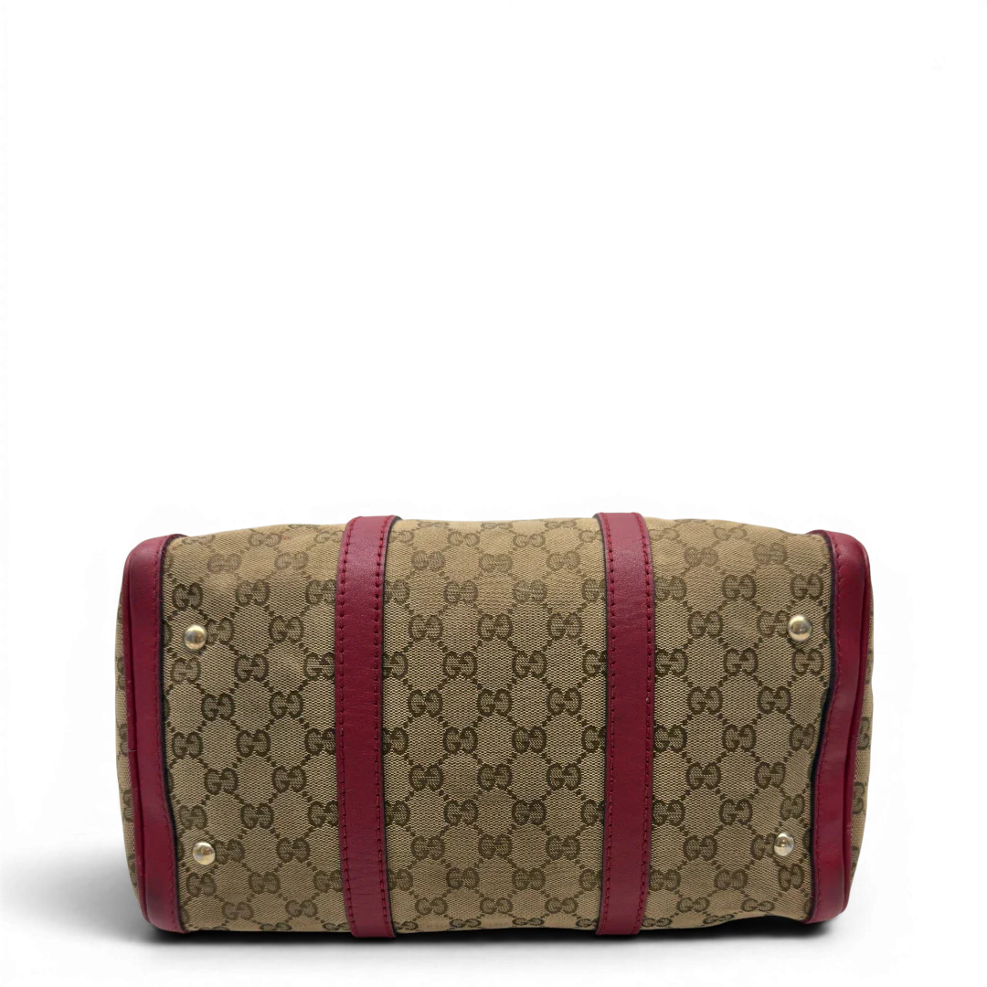 https://cdn.shopify.com/s/files/1/0564/9376/8855/files/Gucci_Handtasche_Boston_Bag_mit_Umhangegurt_monogram_beige_5.webp?v=1782909009