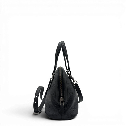 https://cdn.shopify.com/s/files/1/0564/9376/8855/files/Gucci_Handtasche_Dome_Guccissima_mit_Umhangegurt_monogram_schwarz_3.webp?v=1782906927