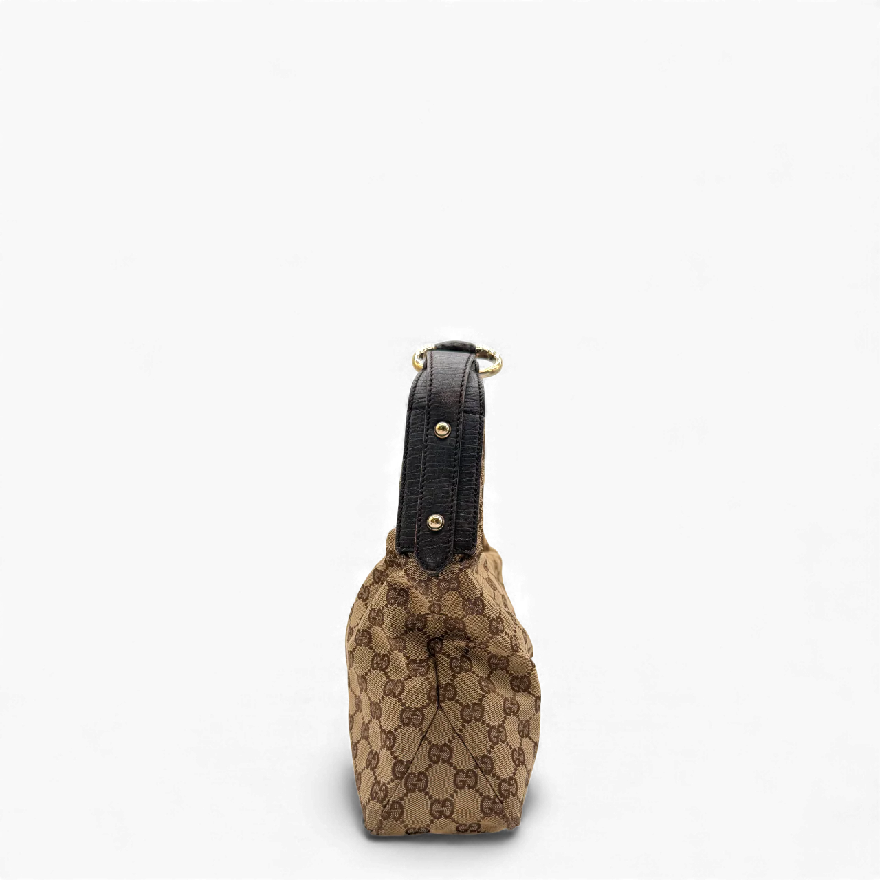 https://cdn.shopify.com/s/files/1/0564/9376/8855/files/Gucci_Handtasche_Horsebit_Hobo_monogram_beige_vintage_GG_handbag3178_cb8618f5-a62d-43a4-8241-9f63a07fdc14.webp?v=1764856329