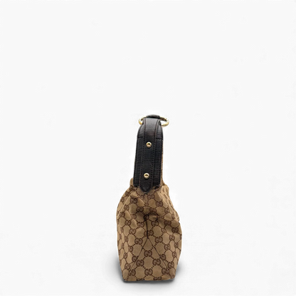 https://cdn.shopify.com/s/files/1/0564/9376/8855/files/Gucci_Handtasche_Horsebit_Hobo_monogram_beige_vintage_GG_handbag3178_cb8618f5-a62d-43a4-8241-9f63a07fdc14.webp?v=1764856329