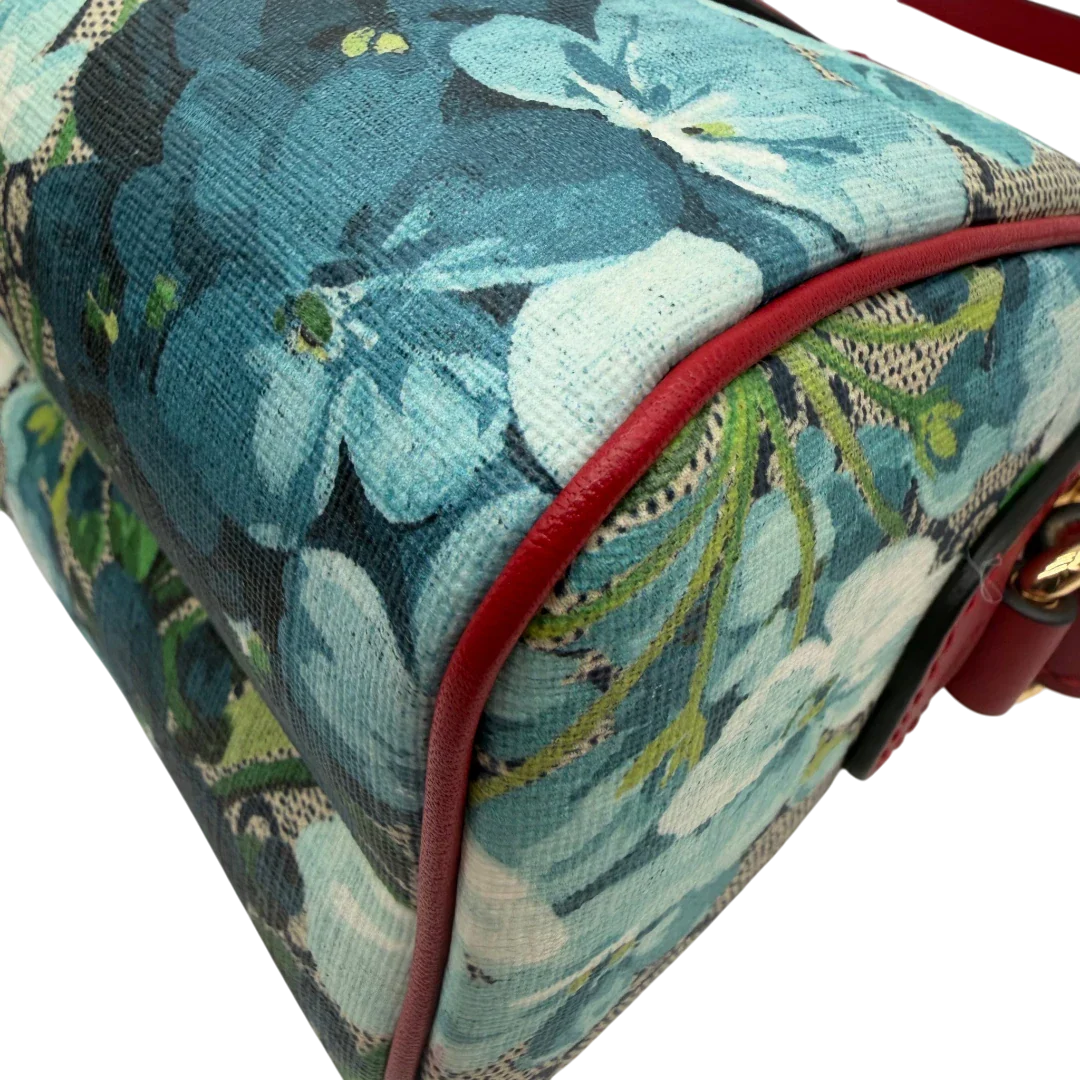 https://cdn.shopify.com/s/files/1/0564/9376/8855/files/Gucci_Handtasche_Mini_Boston_Floral_mit_Umhangegurt_monogram_beige_vintage_GG6181.webp?v=1778152844