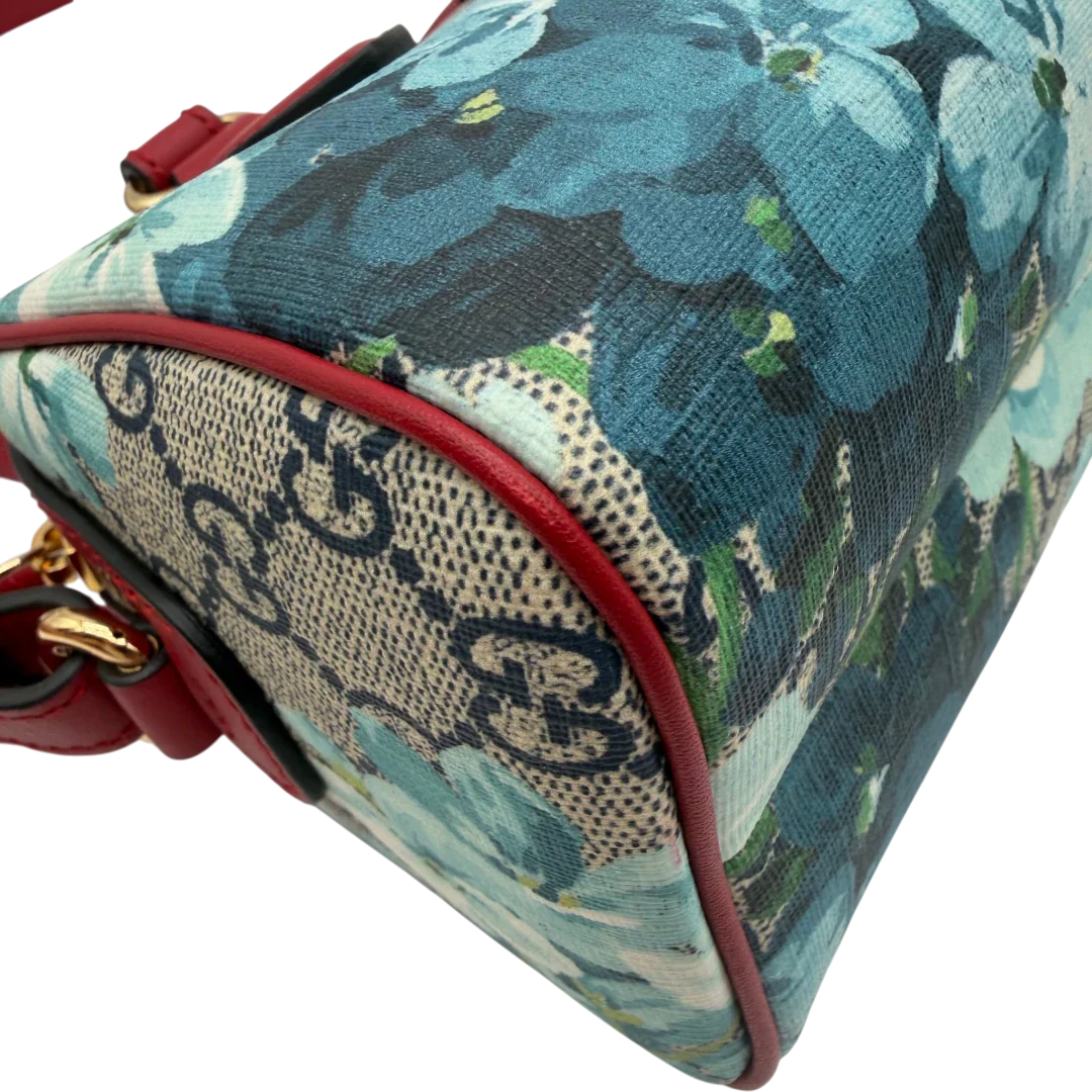 https://cdn.shopify.com/s/files/1/0564/9376/8855/files/Gucci_Handtasche_Mini_Boston_Floral_mit_Umhangegurt_monogram_beige_vintage_GG6184.webp?v=1778152844