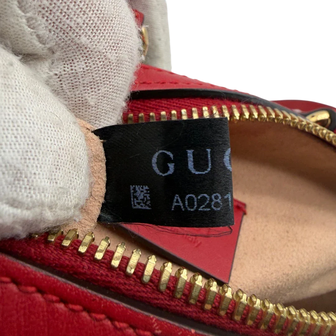 https://cdn.shopify.com/s/files/1/0564/9376/8855/files/Gucci_Handtasche_Mini_Boston_Floral_mit_Umhangegurt_monogram_beige_vintage_GG6192.webp?v=1778152844