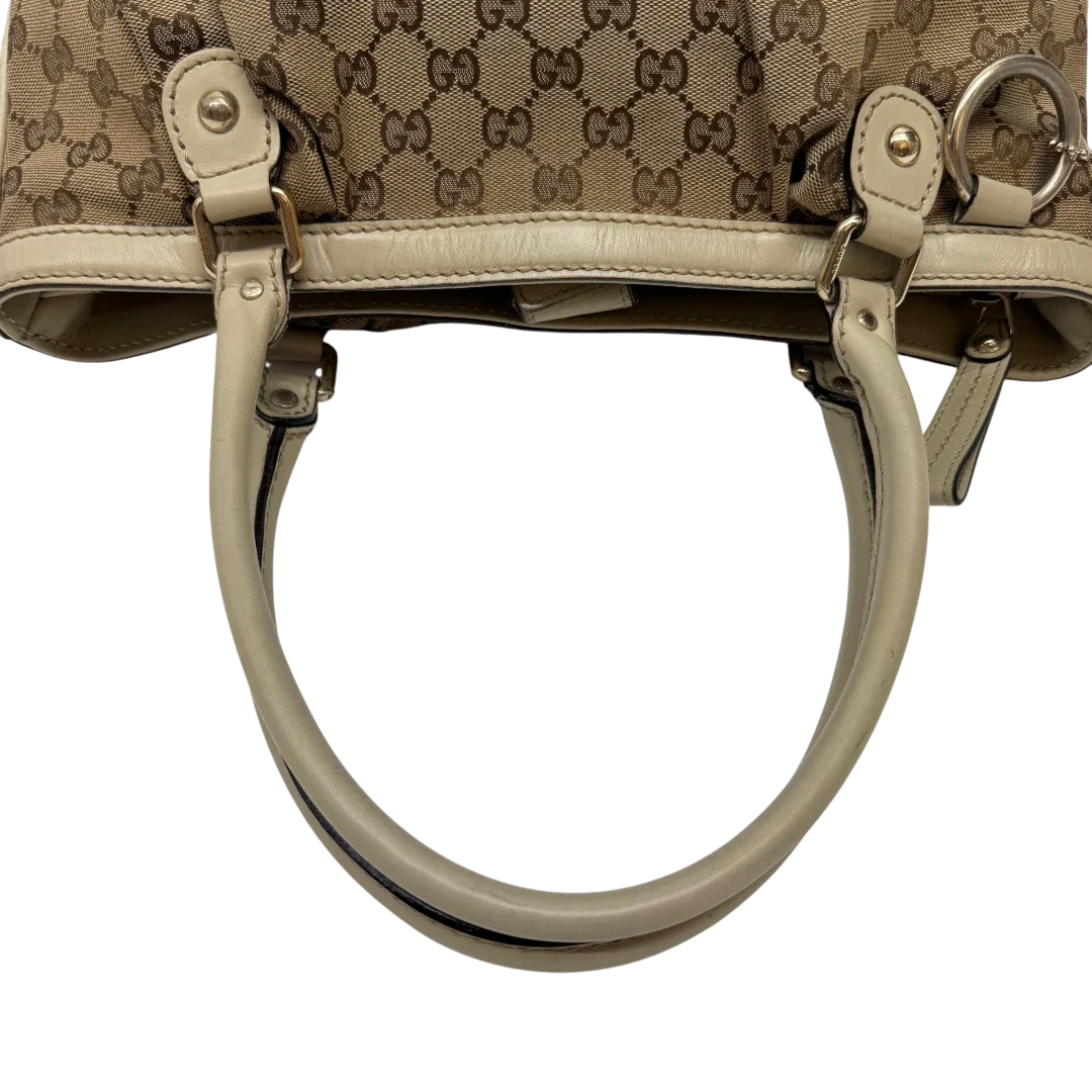 https://cdn.shopify.com/s/files/1/0564/9376/8855/files/Gucci_Handtasche_Sukey_Tote_Bag_monogram_beige_10_5ac7c4bd-197d-4ddc-844b-b0b97cfb6c50.webp?v=1784240614