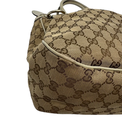 https://cdn.shopify.com/s/files/1/0564/9376/8855/files/Gucci_Handtasche_Sukey_Tote_Bag_monogram_beige_6_b5e70b44-03dc-4a42-9c60-71f0cd25739d.webp?v=1784240615